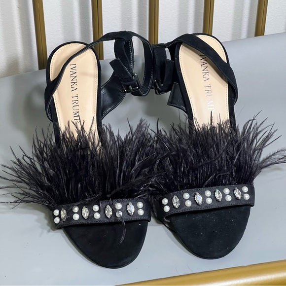 Ivanka Trump Black ostrich Feathered Women' strap stilettos no flaws size 7 - Picture 2 of 12